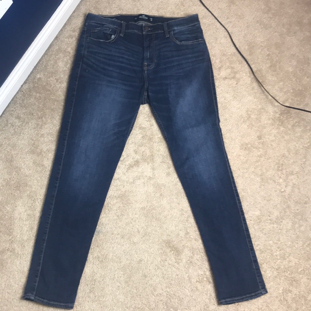 Dark Wash Hollister Athletic Skinny Jeans 34x32